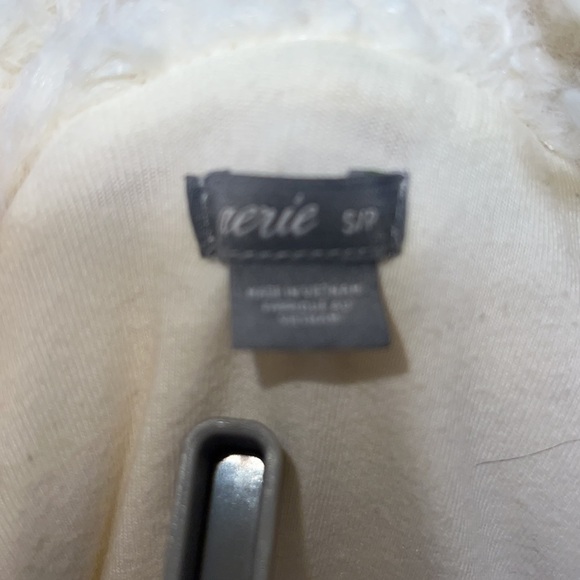 White  teddy coat used - Picture 6 of 7